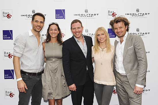 Alexander Mazza, Charlotte von Oeynhausen, Dr. Marc Mangold (Village Marketing Director Germany), Noemi Matsutani, Michael von Hassel / Fashionshow KAY RAINER in der Summer Lounge im Ingolstadt Village am 25.08.2012 (Foto: BrauerPhotos (c) G.Nitschke )